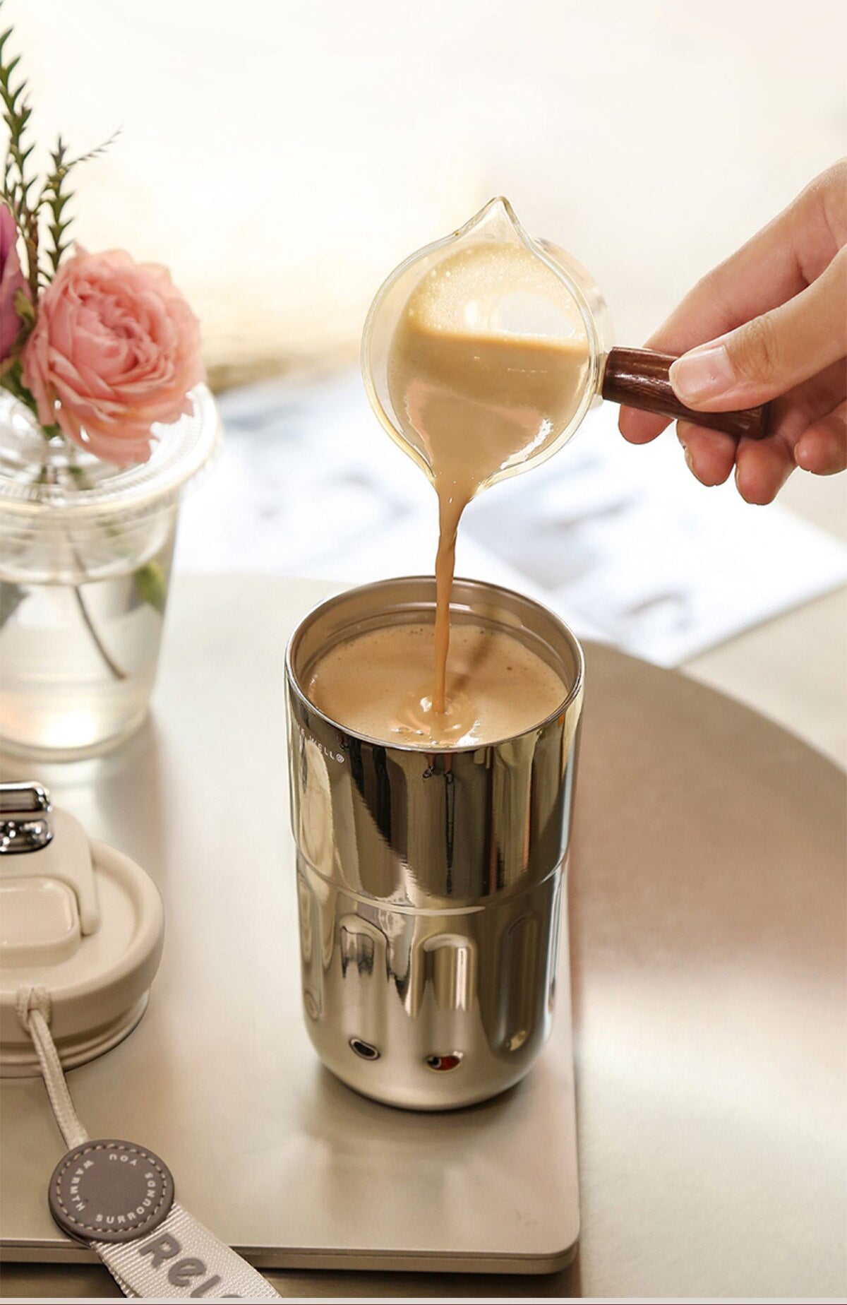 Relea "Live Well" Smart Temperature Display Coffee Cup