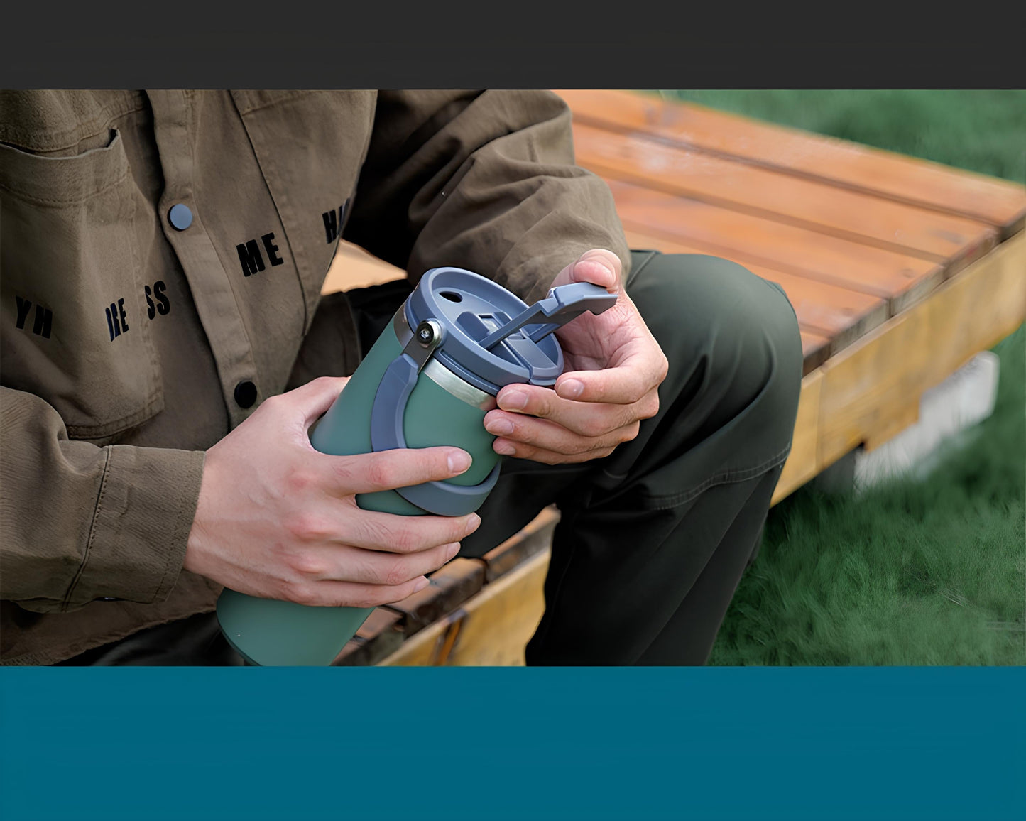 TYESO High-Capacity Travel Tumbler with Folding Handle